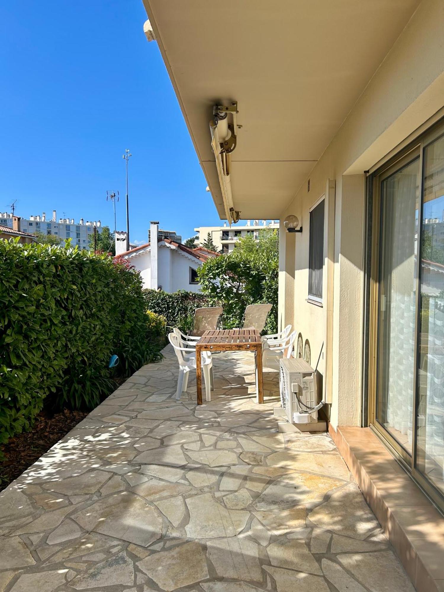 Les Ondes - Terrasse Rdc Villa Calme Parking Proche Plage Antibes Eksteriør bilde